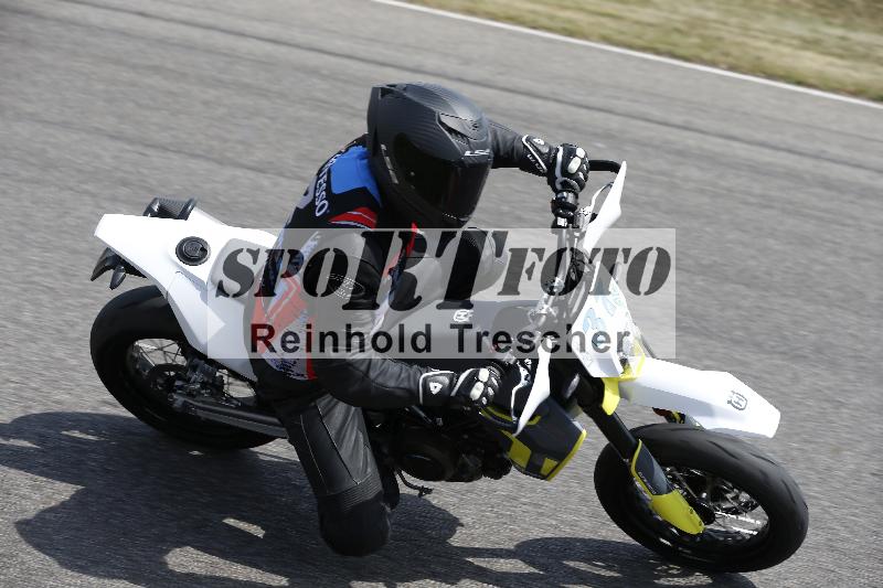 /30 23.06.2025 Get Faster Caremotion ADR/Rider Academy gruen/37